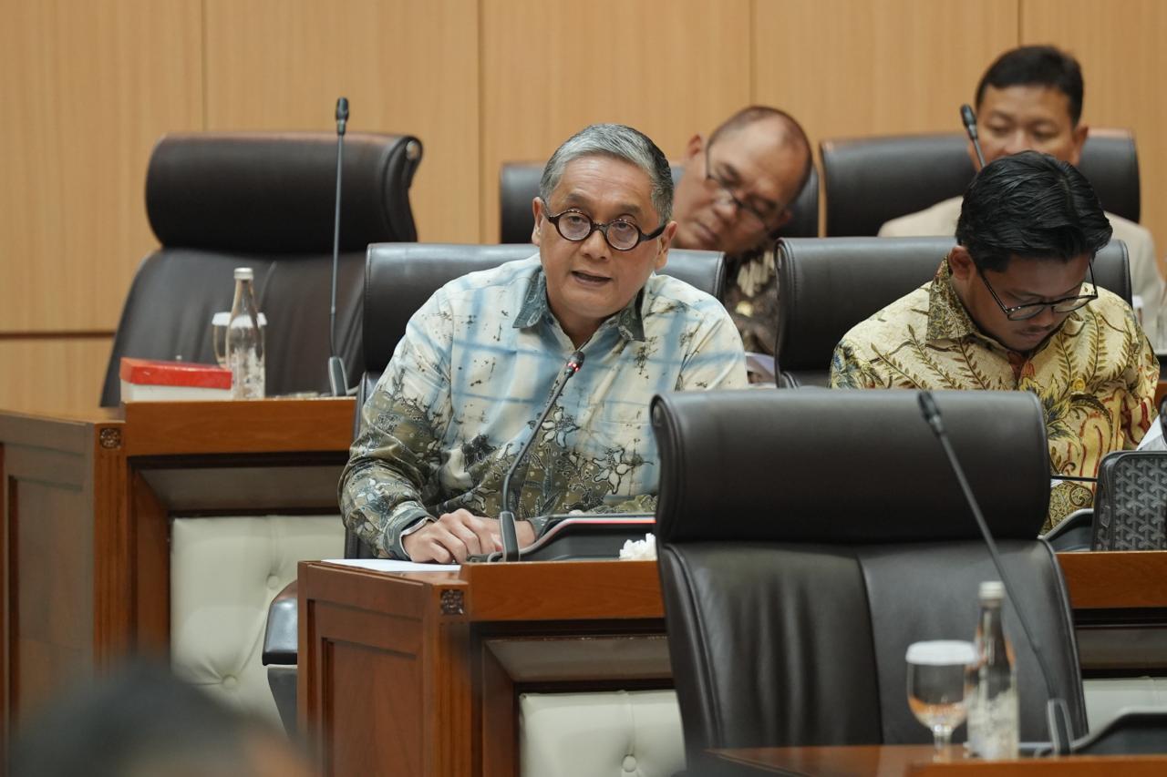 Putra Kritik Capaian Kinerja Kemenpar: Pariwisata Harus Berpihak pada Rakyat Kecil, Bukan Korporasi Besar